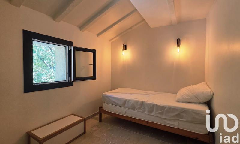 Maison - 240 m² - 8 pièces