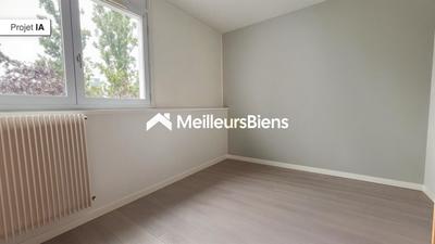 Appartement - 80 m² - 4 pièces