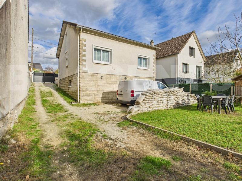 Maison - 107 m² - 5 pièces