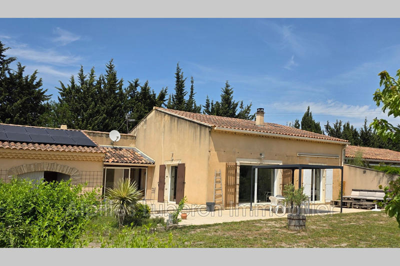 Maison - 250 m² - 5 pièces