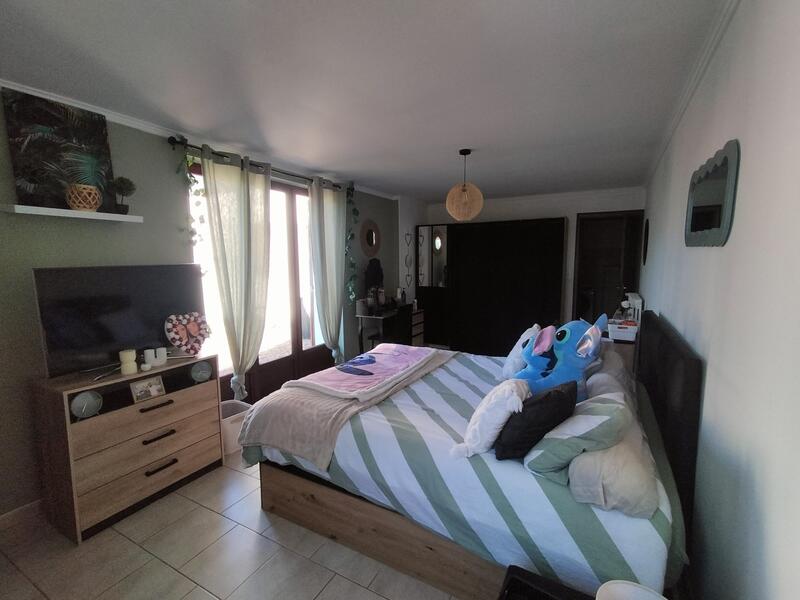 Maison - 122 m² - 7 pièces