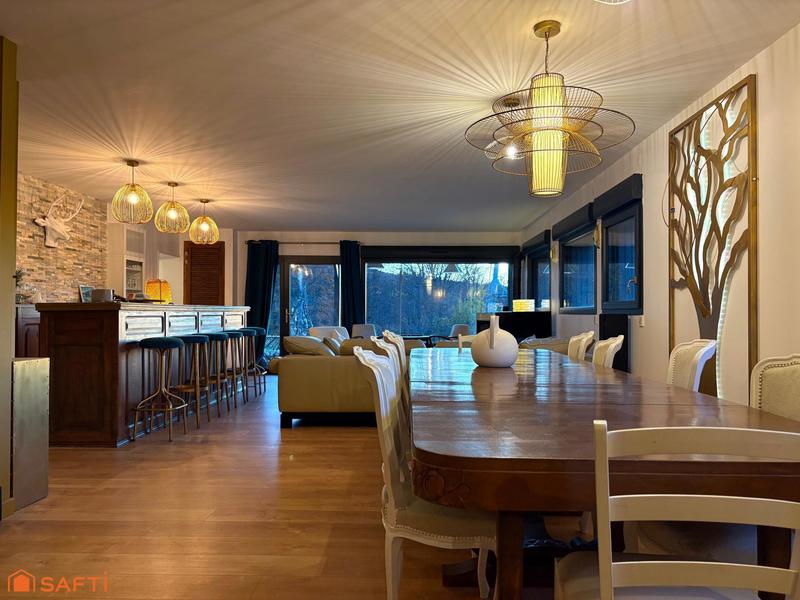 Appartement - 109 m² - 4 pièces