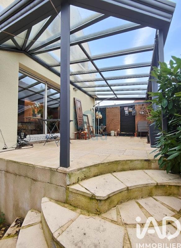 Maison - 128 m² - 5 pièces