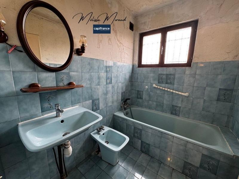 Maison - 95 m² - 5 pièces