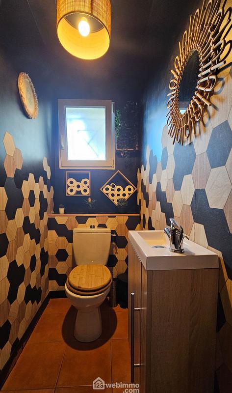 Maison - 145 m² - 6 pièces