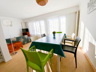 Appartement - 97 m² - 5 pièces