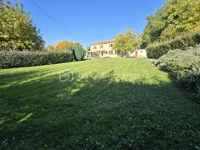 Corps de ferme - 142 m² - 6 pièces