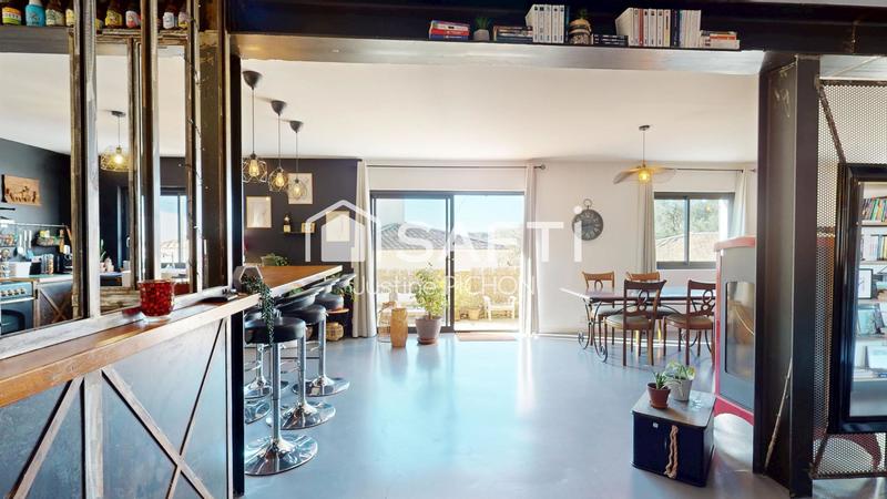 Maison - 160 m² - 5 pièces