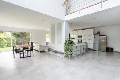 Maison d'architecte - 190 m² - 7 pièces