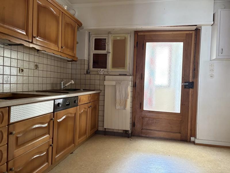 Maison - 141 m² - 6 pièces