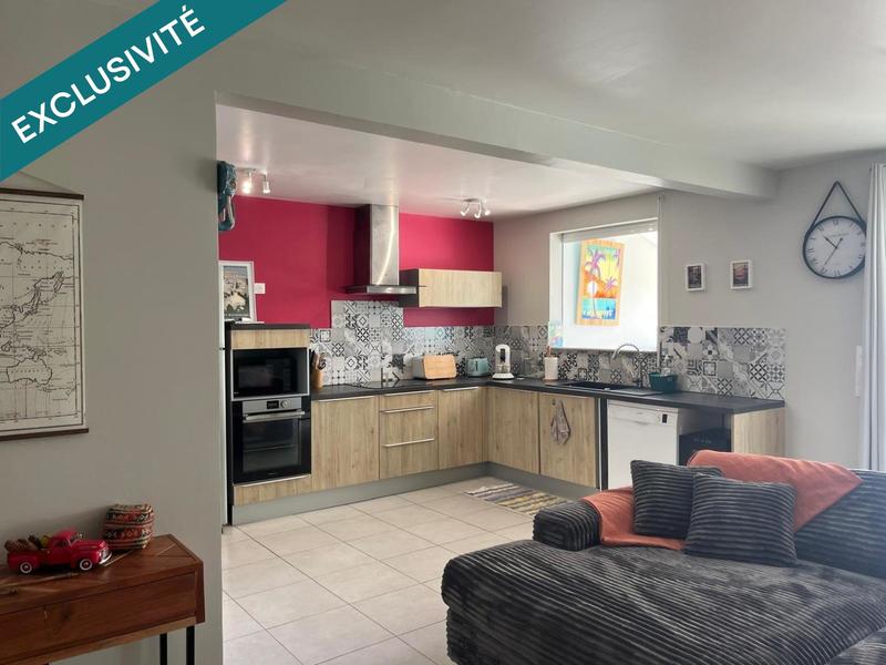 Maison - 94 m² - 5 pièces