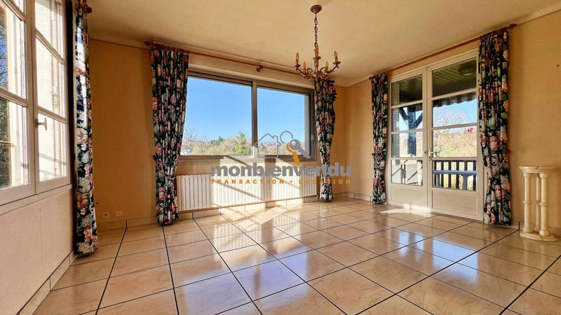Maison - 150 m² - 6 pièces