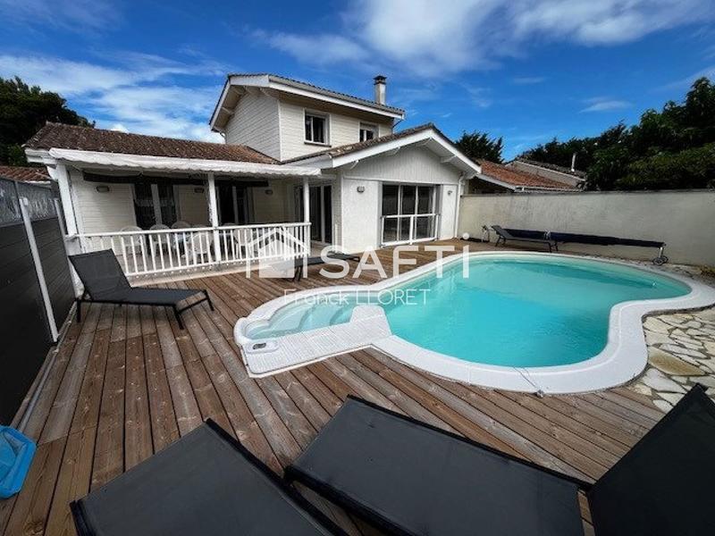 Maison - 111 m² - 9 pièces