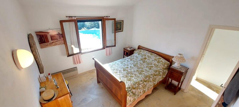 Villa - 100 m² - 4 pièces