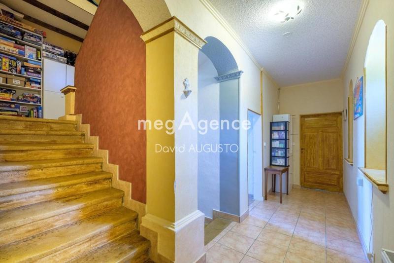 Corps de ferme - 230 m² - 7 pièces