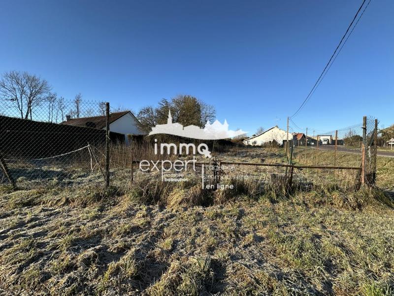 Terrain constructible - 1 074 m²