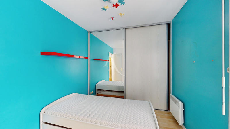 Appartement - 82 m² - 4 pièces