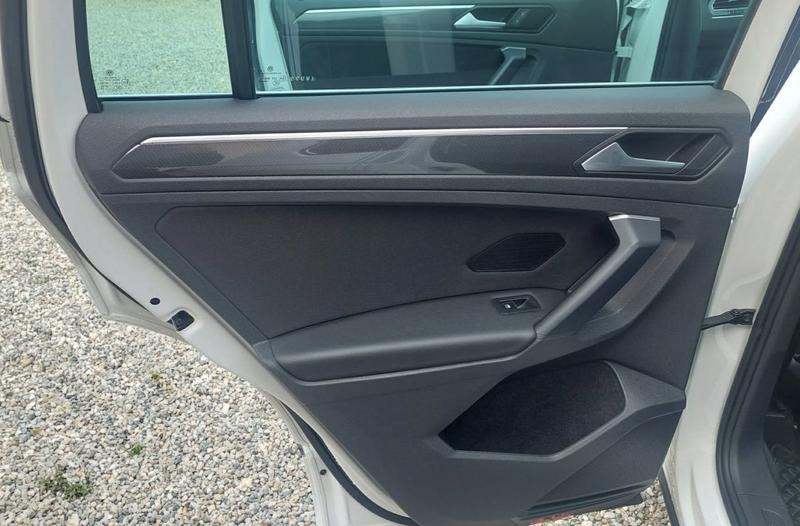 Volkswagen Tiguan 1.5 Tsi 150 Dsg7 R-Line - Automatique Toit ouvrant