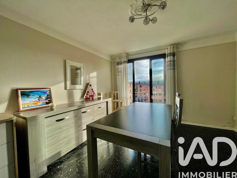 Appartement - 75 m² - 3 pièces