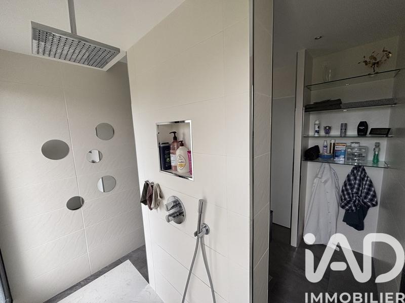 Maison - 165 m² - 5 pièces