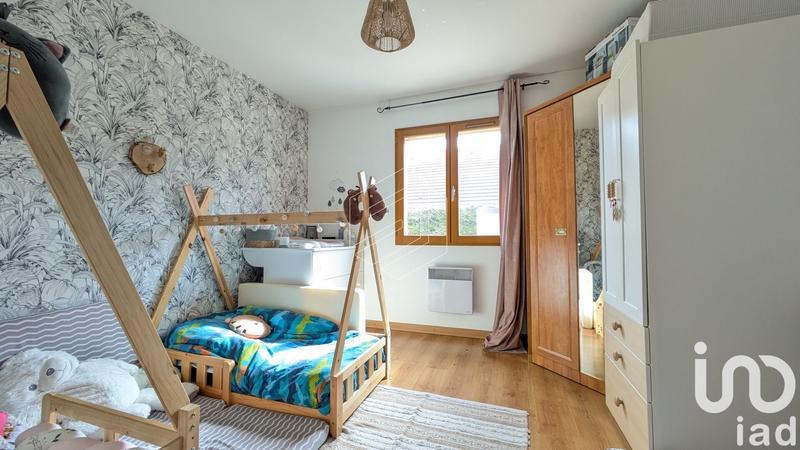 Maison - 99 m² - 6 pièces