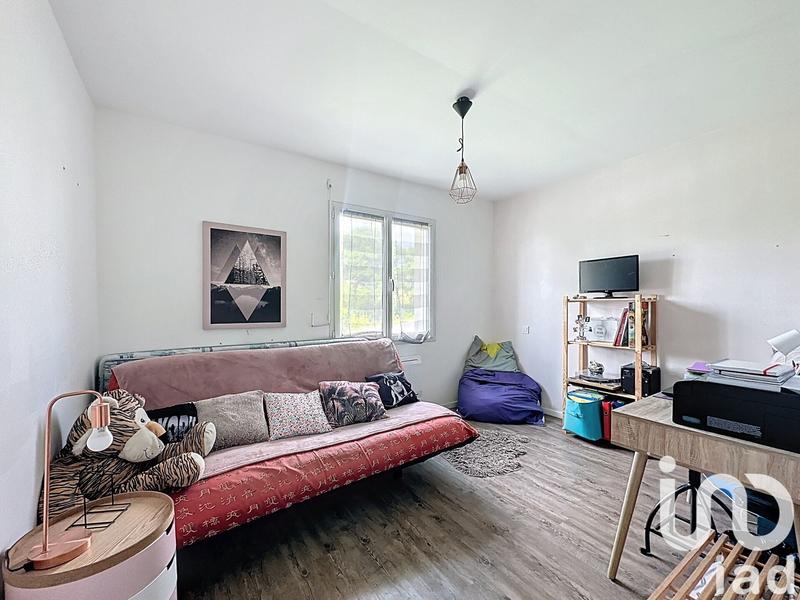 Maison - 94 m² - 5 pièces