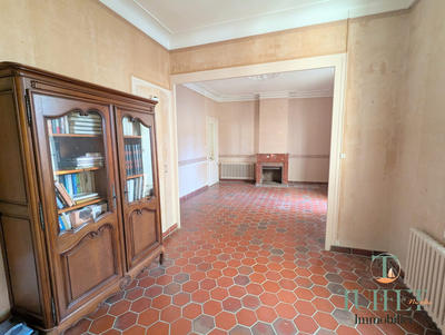 Maison ancienne - 179 m² - 8 pièces