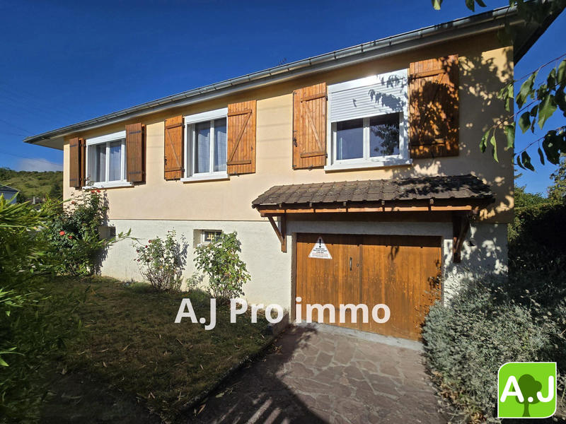 Maison traditionnelle - 72 m² - 5 pièces