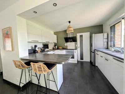 Maison - 100 m² - 5 pièces