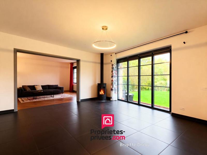 Maison - 144 m² - 5 pièces