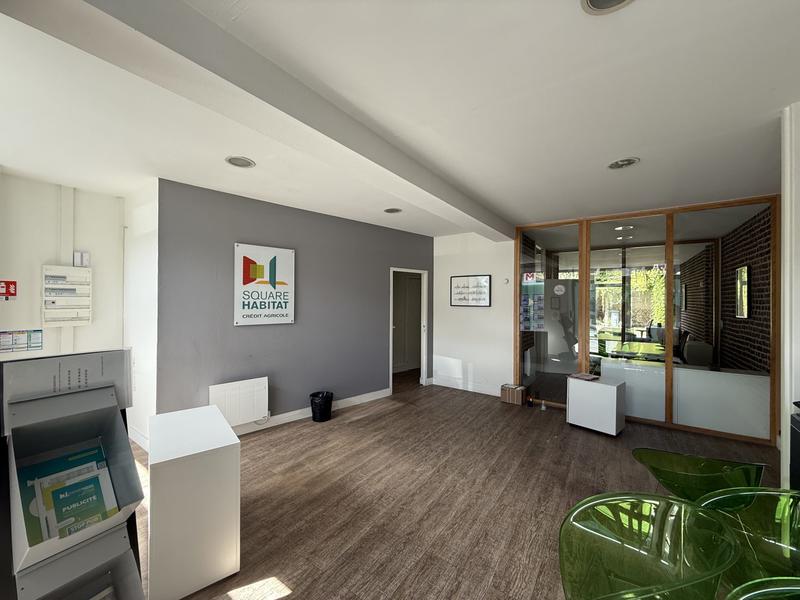 Local commercial - 154 m²