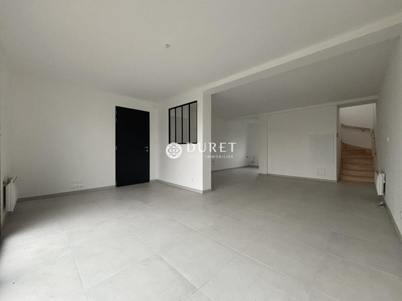 Maison - 83 m² - 5 pièces