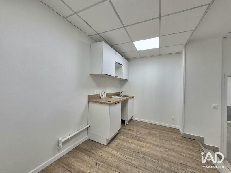 Local commercial - 122 m²