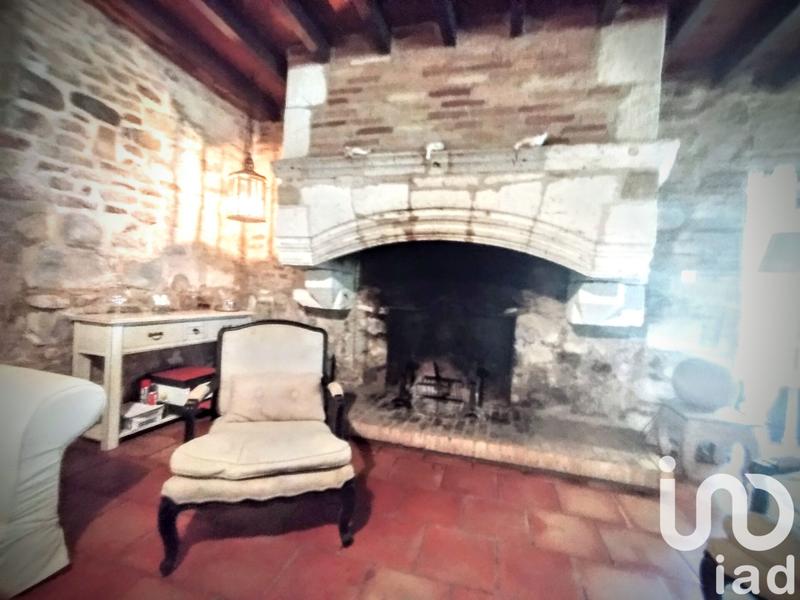 Maison - 400 m² - 8 pièces