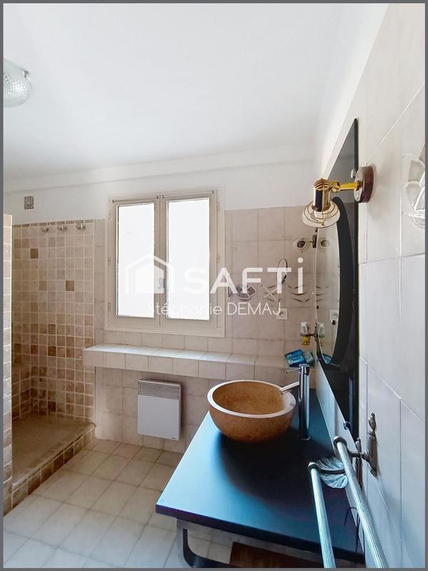 Maison - 206 m² - 6 pièces