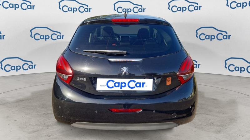 Peugeot 208 1.6 BlueHDi 120 Roland Garros