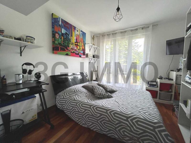 Appartement - 90 m² - 5 pièces