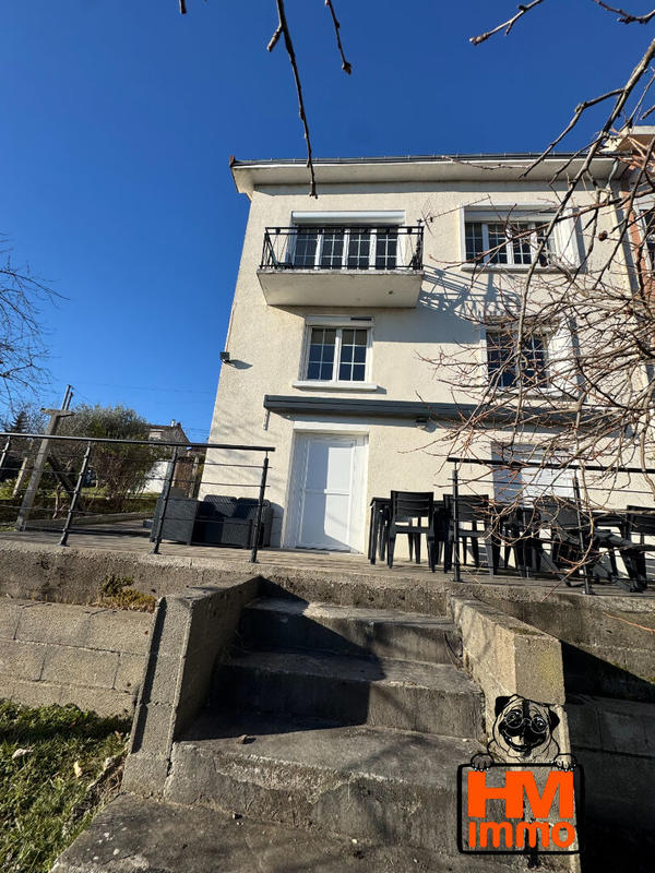 Maison - 135 m² - 8 pièces