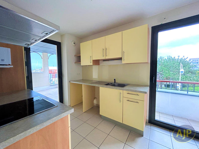 Appartement - 96 m² - 4 pièces