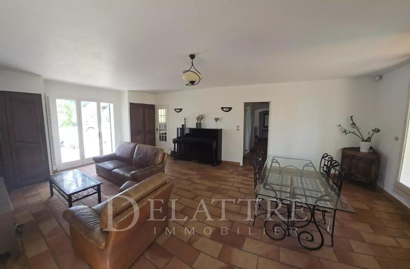 Maison - 148 m² - 5 pièces