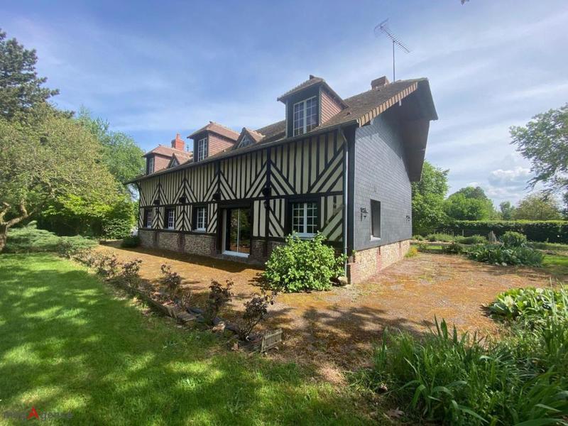 Propriété - 164 m² - 8 pièces