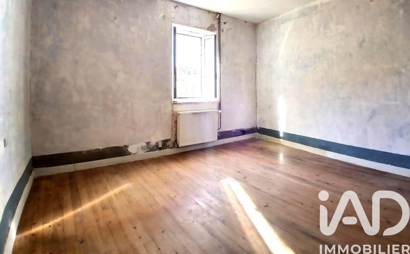 Maison - 300 m² - 11 pièces