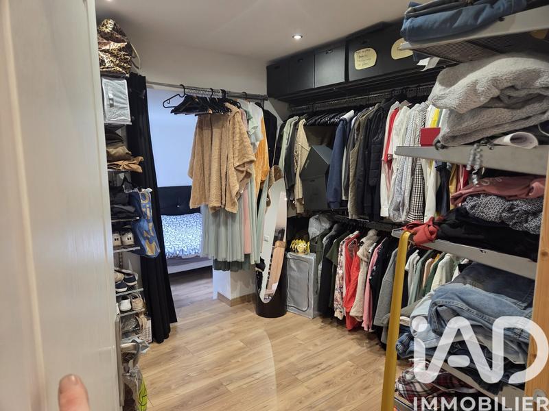 Maison - 210 m² - 7 pièces