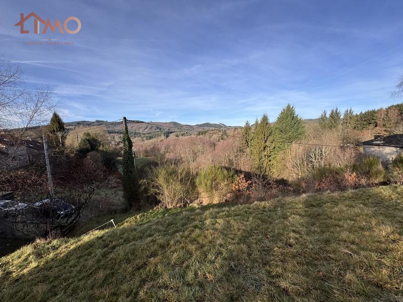 Maison de village - 94 m² - 4 pièces