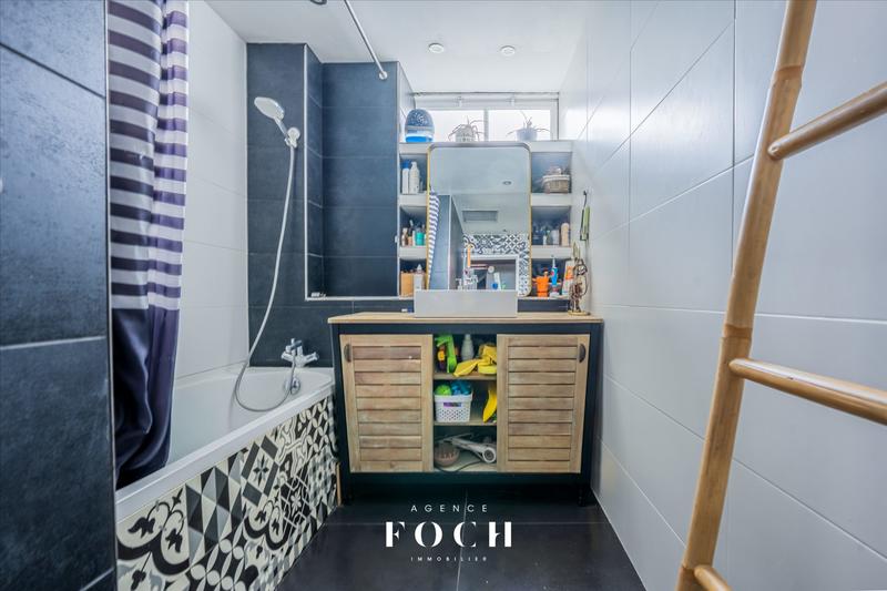 Appartement - 146 m² - 4 pièces