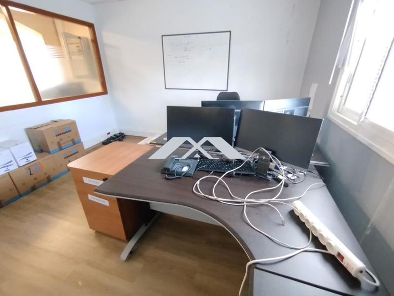 Local commercial - 180 m²