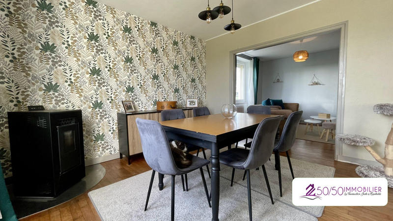 Maison - 115 m² - 8 pièces