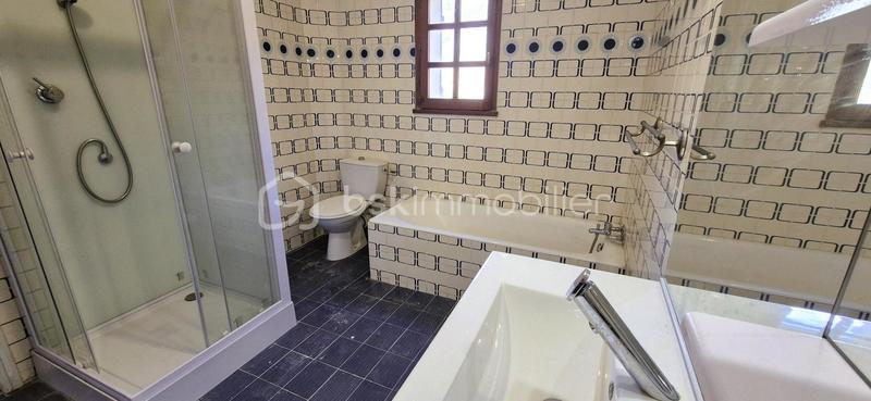 Châlet - 227 m² - 7 pièces