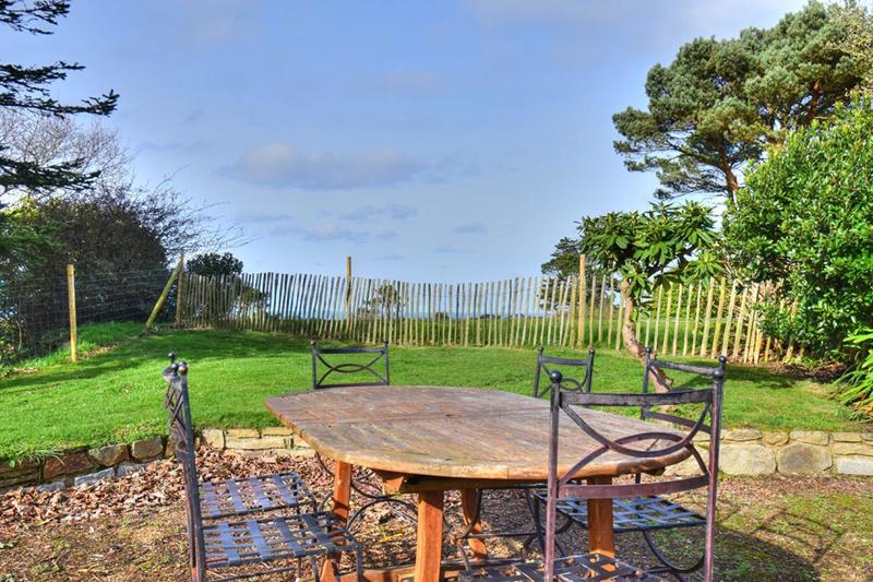 Maison - 130 m² - 8 pièces