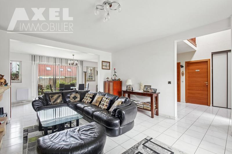 Maison - 178 m² - 7 pièces